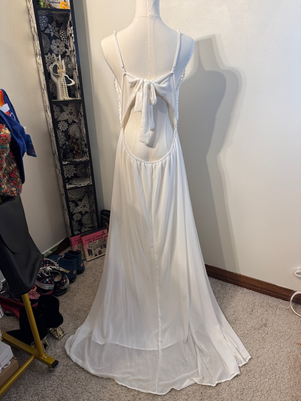 White Lace Tie-back Bodice Maxi Dress with Train for Wedding or Engagement - Picture 2 of 3